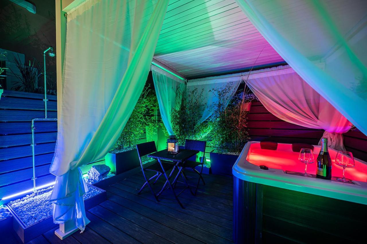 Sea Garden Apartments & Rooms Grado Buitenkant foto